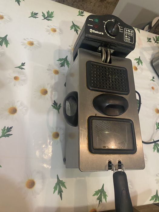 Продам фритюрницу