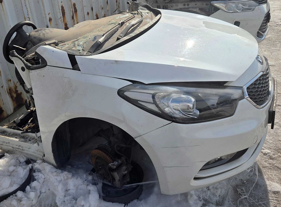 TitanAuto Kia Cerato 3 дорест овкат на разбор