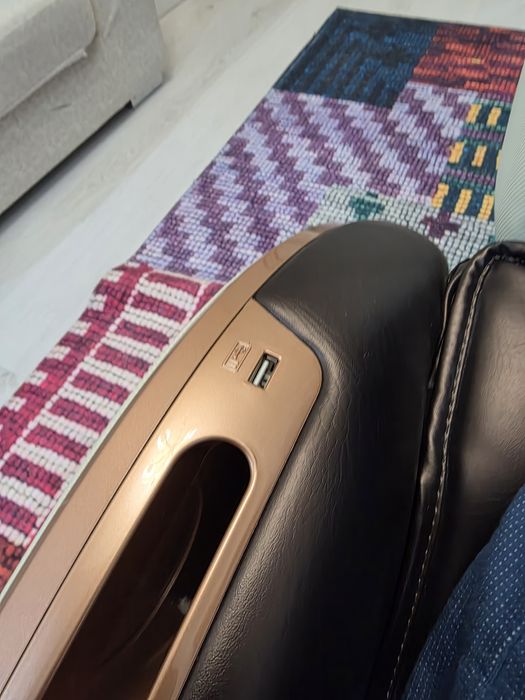 Массажное кресло