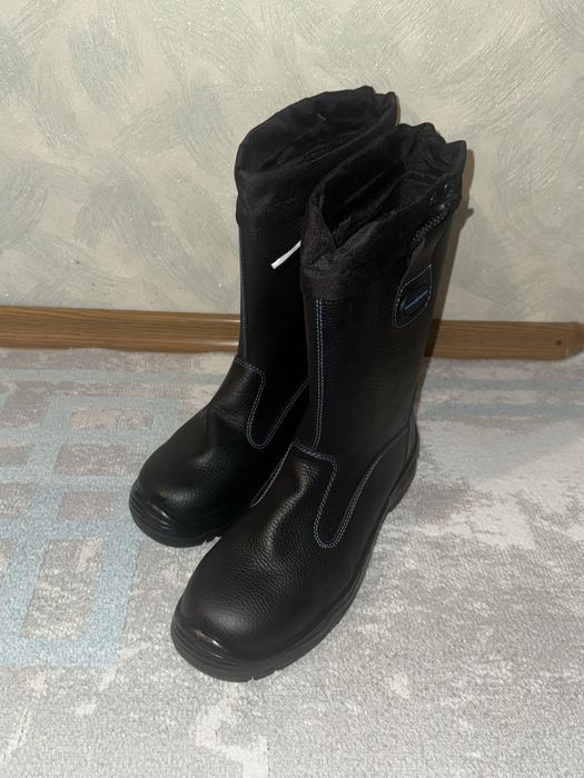 Продам сапоги зимние