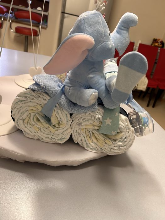 Cadou maternitate bebe pampers