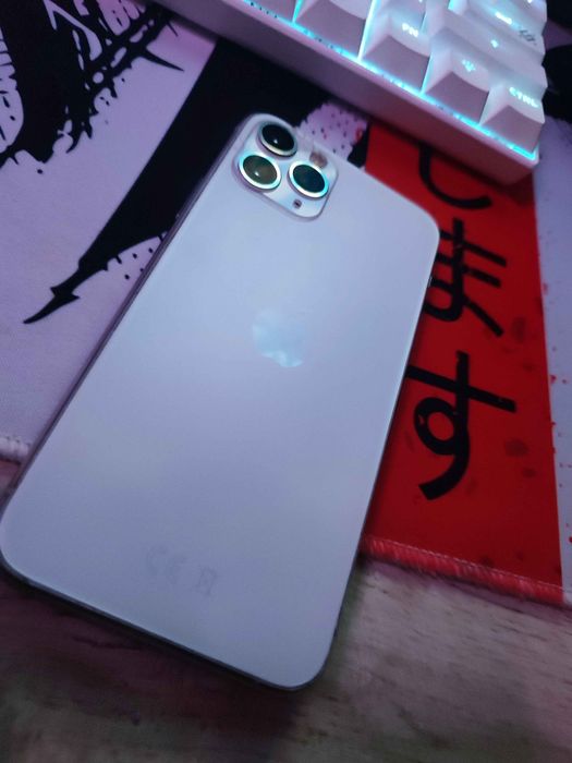 iPhone 11 pro НЕ в идеальном состоянии