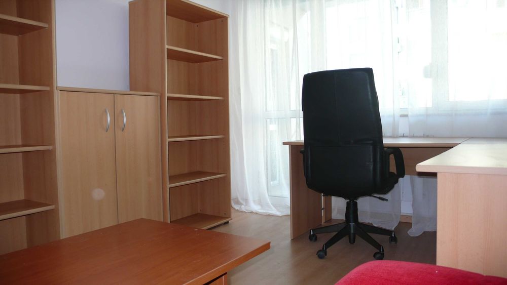 Дава се под наем Тристаен апартамент в София, Зона Б-18 - 119 кв.м за 917.49 € - Снимка #8