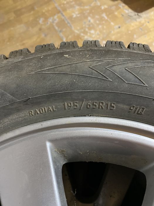 R15 диска шипы комплект