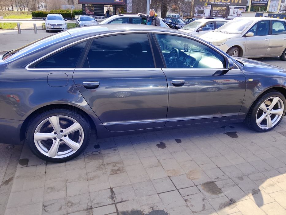 Audi A6 Quttro 3.2/260