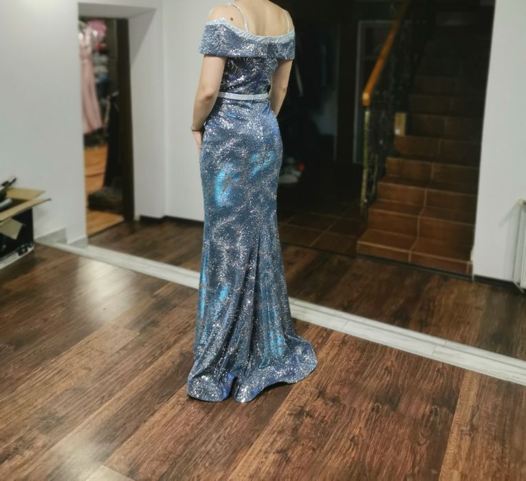 Vând rochie de seară