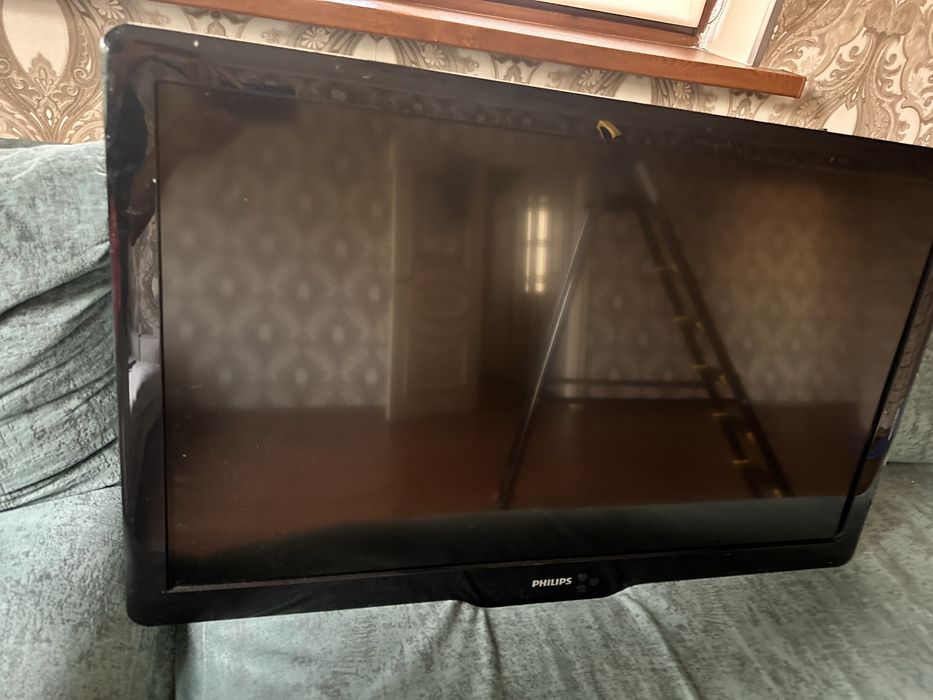 Телевизор Philips б/у