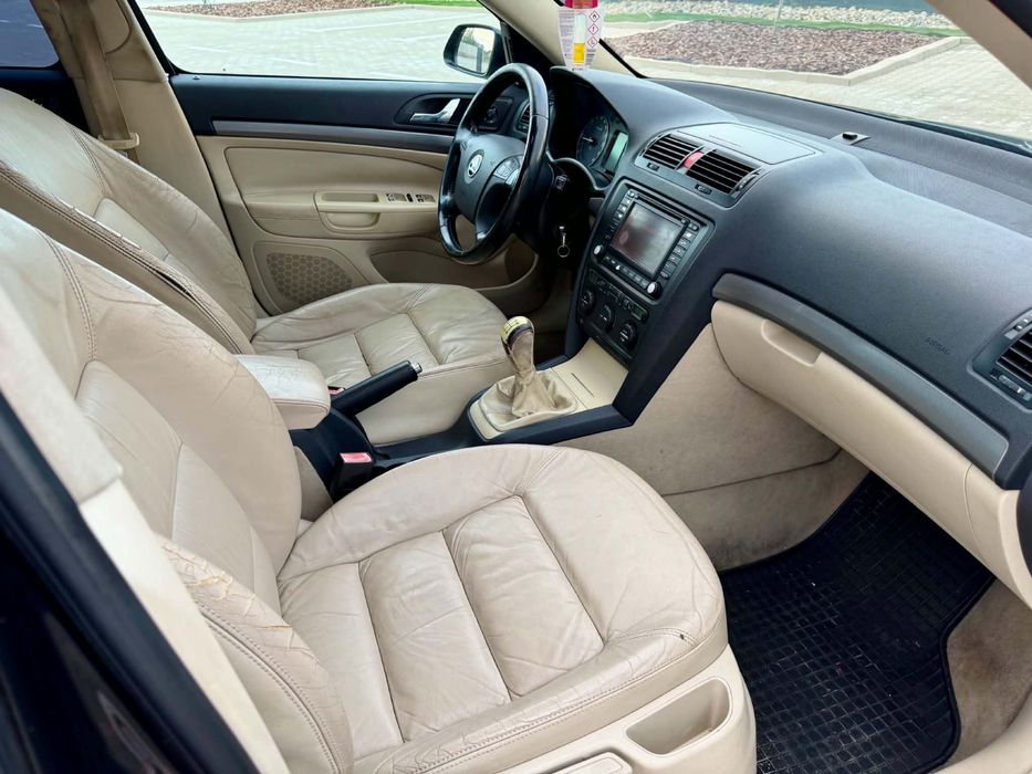 Skoda Octavia 2 2.0TDI / Piele / Trapa / Navigație / Xenon