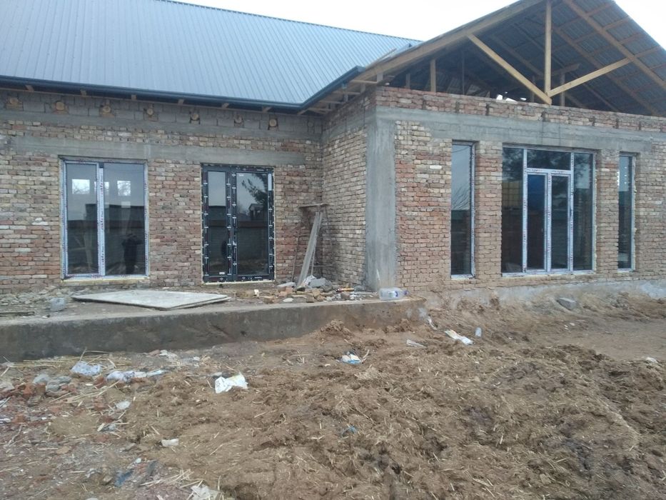 Akfa eshik va romlar