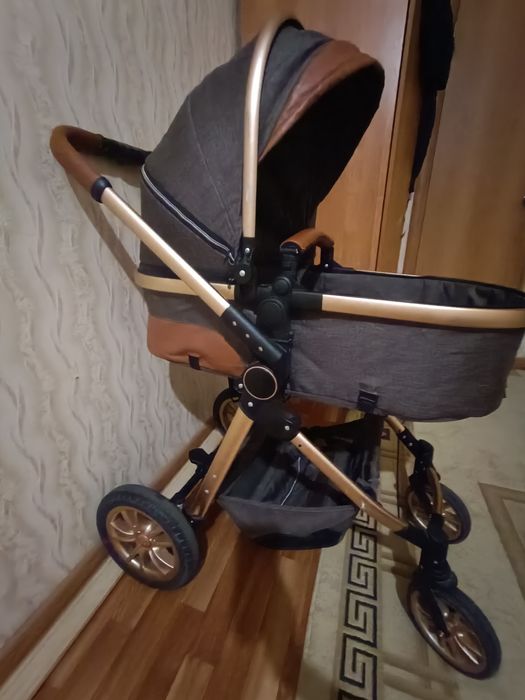 Коляска продается!