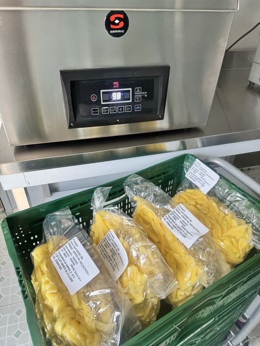 Cartofi curatati/Vinete congelate