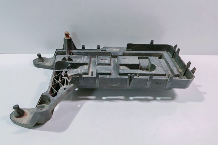 Suport  baterie 1K0915333B Seat Leon a 2-a generatie 1P seria