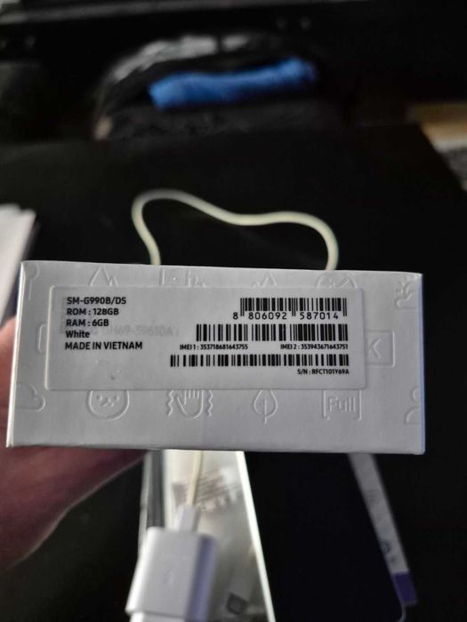 Samsung s21 FE продавам