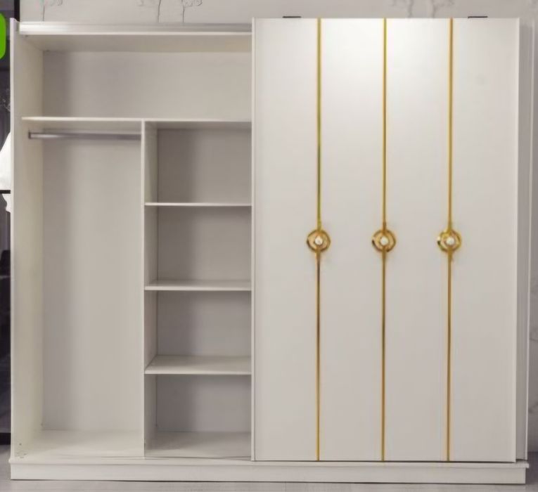 Продаю срочно спальный гарнитур