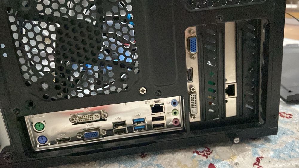 Процессорбезмонитора