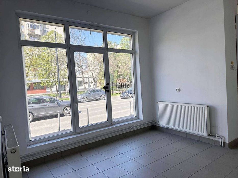 Spatiu comercial central, in  Oradea