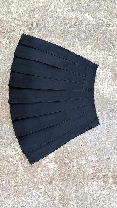 Продам  школьные юбки