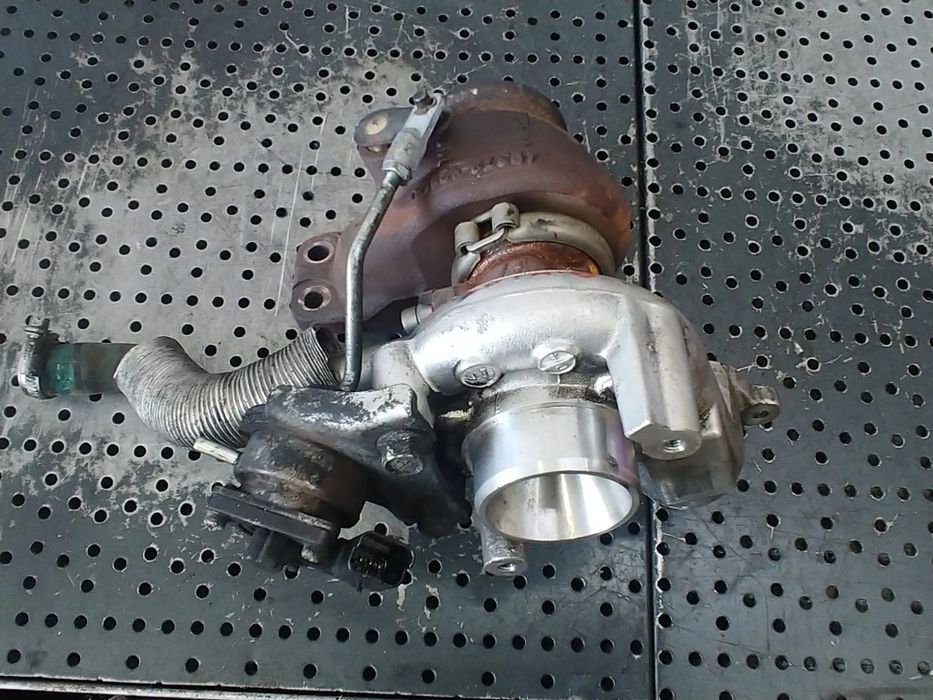 turbina 1.5 tdci ugjc ford  fiesta 6 citroen c4 peugeot 308 9673283680