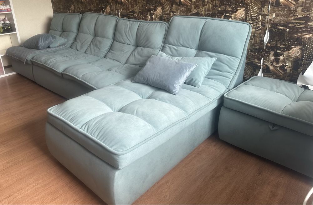 Продам диван в хорошем состоянии за 180 тысяч