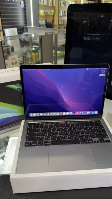 MacBook Pro 13 M2 8/256GB Gray