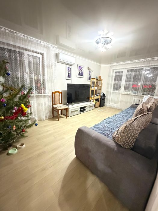 Продам 3-хкомнатную квартиру