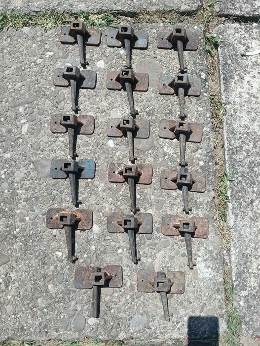 Blocatori pentru cofraje