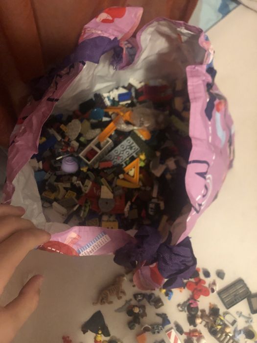 Piese lego omuleti de lego