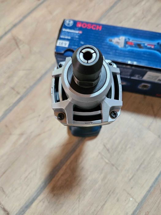 Polizor drept Bosch Profesional GGS18V-20