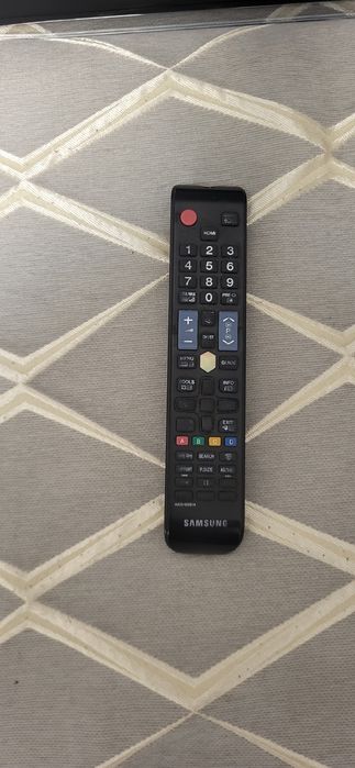 Телевизор самсунг