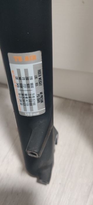 Furca Manitou 27.5 aer