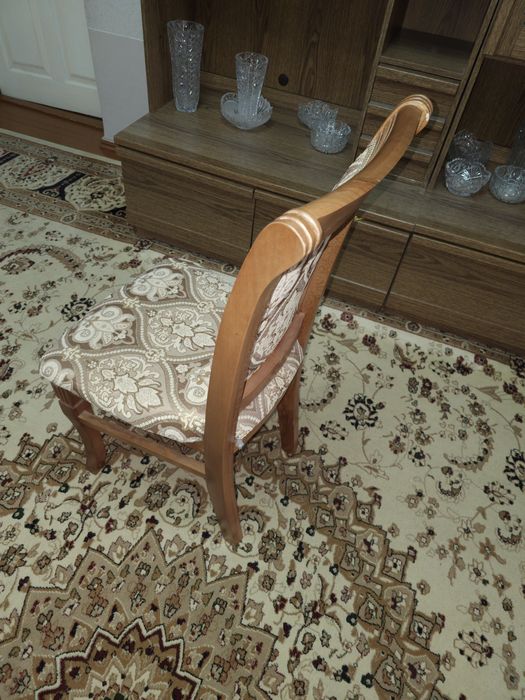 Стол стул набор на 18 персон