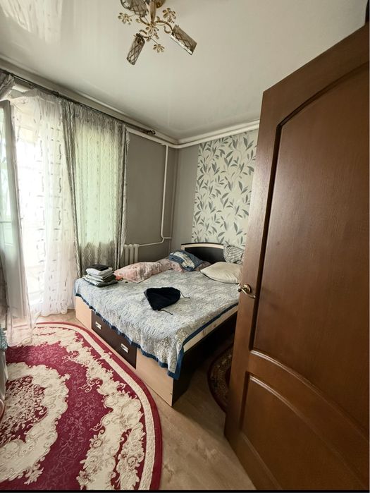 продаётся двухэтажный дом с бассейном и баней