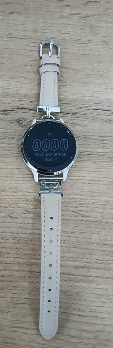 Часовник Garmin VENU 3S