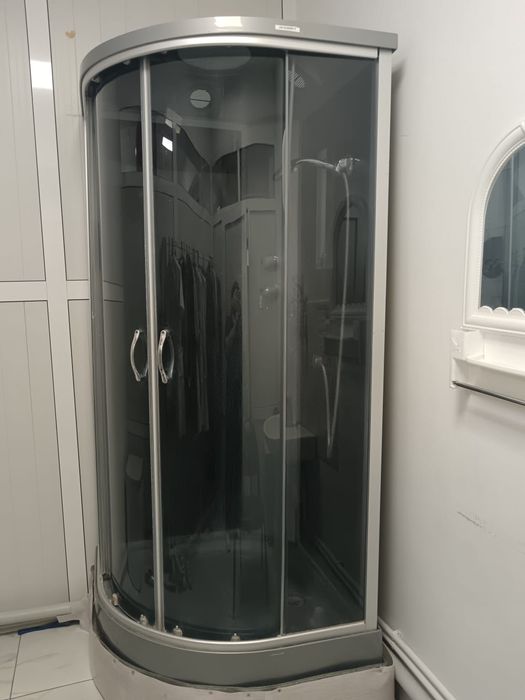 Душқа арналған кабинка. Душевая кабинка