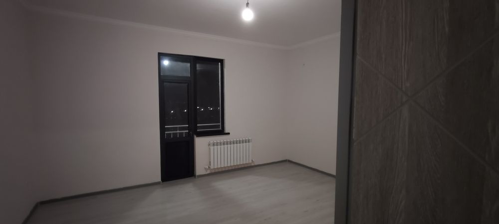 Uzoq muddatli ijaraga shinam, toza va yorug‘ kvartira beriladi.