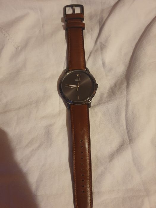 Часовник    FOSSIL