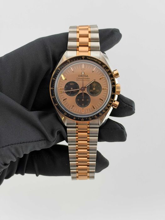 Наручные часы Omega Speedmaster