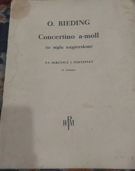 Продаю пьесы для скрипки, Фортепиано