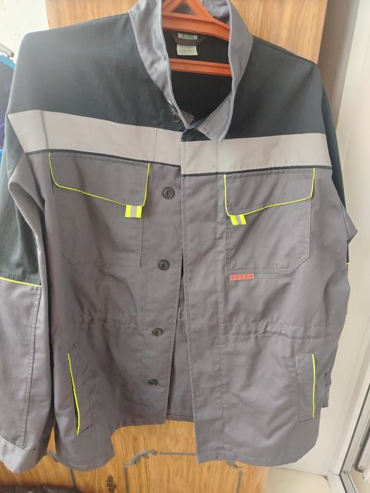 Продам спец одежду новая хорошое качество хорошая расцветка