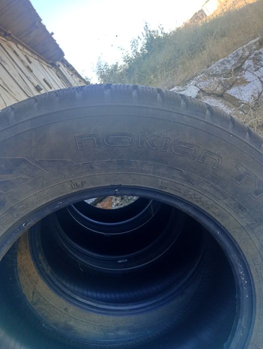Продам шиповную резину 265/65/17 Б/У