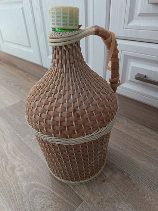 Бутыль для вина, советских времен