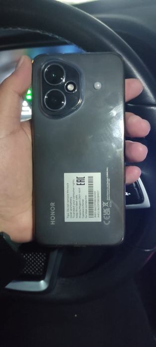 Продам Honor 400