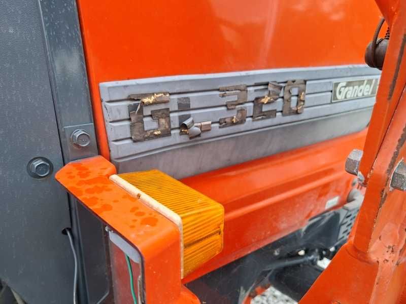 Японски трактор KUBOTA GL320 32 к.с. 4WD с челен товарач - ДЖЕЙ ТРЕЙДИНГ