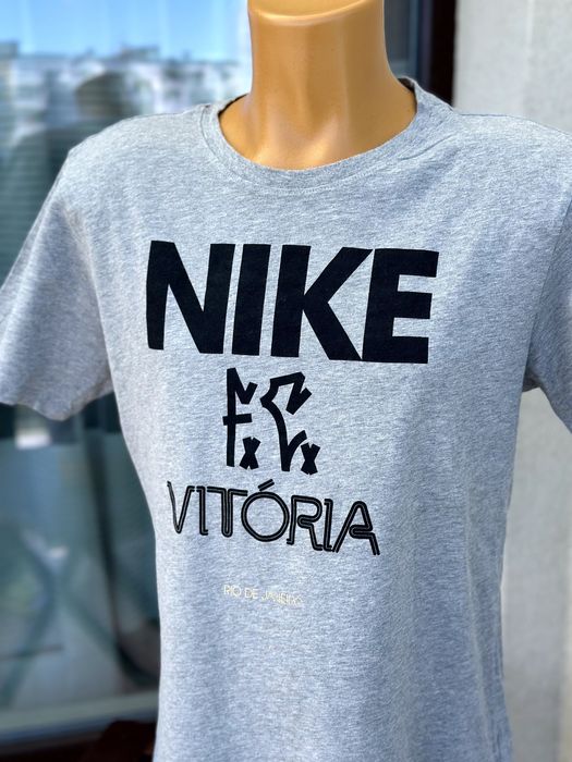 Мъжка тениска Nike F.C. (The Nike Tee) - размер М, КАТО НОВА