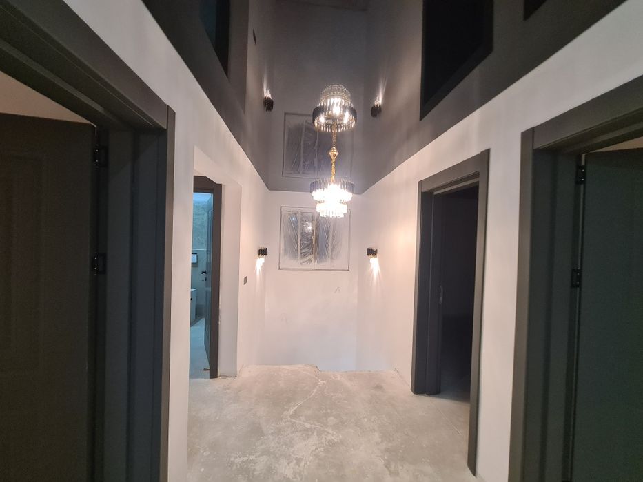 Vând vilă construcție