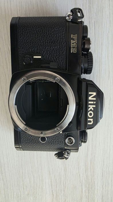 Nikon FM2 , aparat foto SLR pe film 35mm