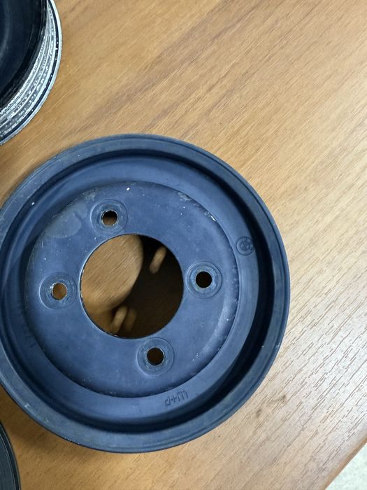 Шкив помпы M50, M52 на бмв