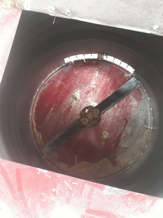 Drabilka. Somon, beda, yeryong‘oq shunga o‘xshash yemlardi maydalaydi.