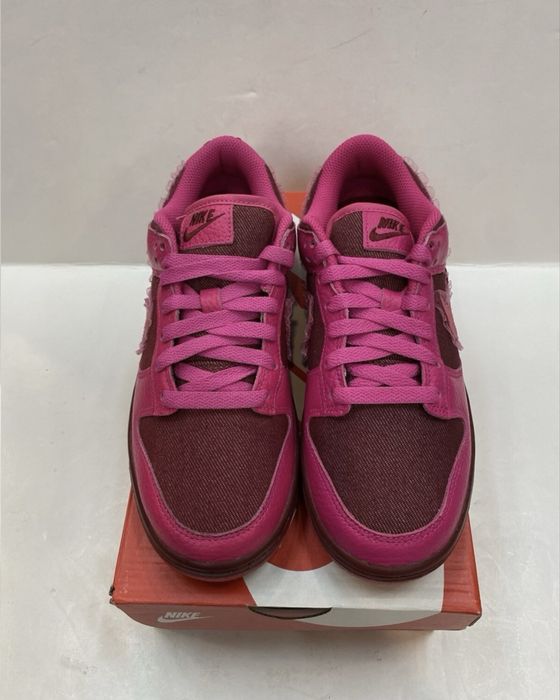 Nike Dunk Low Valentines Day (2022)