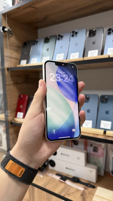 iPhone 13 256GB